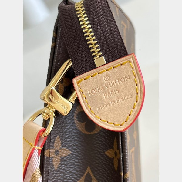2022 Best High Quality Louis Vuitton Toiletry Pouch M47542 Replica bags