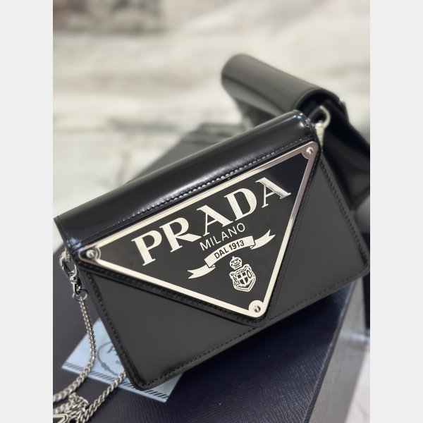 Affordable Luxury Prada Replica Mario Raffia Triangle 1BH189 Bag